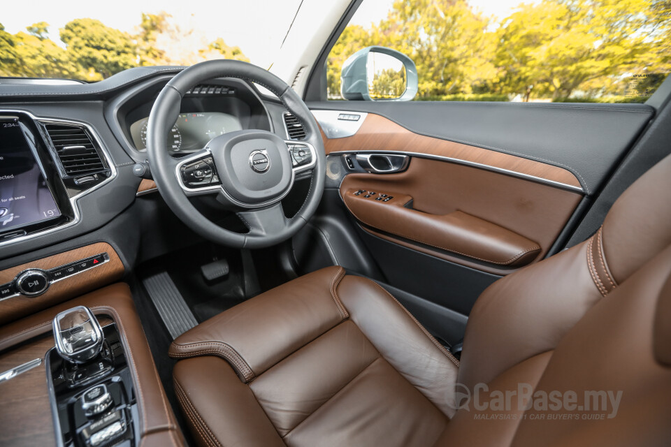 Volvo XC90 Mk2 Facelift (2019) Interior