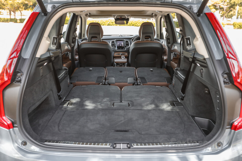 Volvo XC90 Mk2 Facelift (2019) Interior