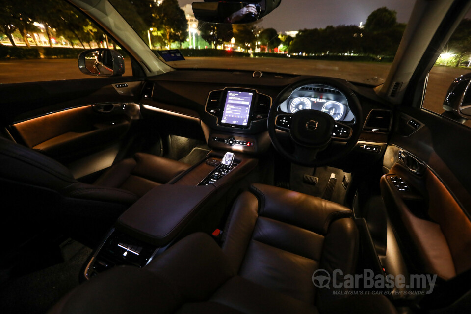 Volvo XC90 Mk2 Facelift (2019) Interior