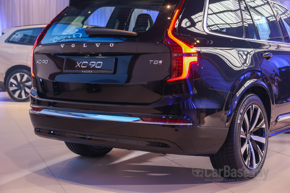 Volvo XC90 Mk2 Facelift 2 (2025) Exterior