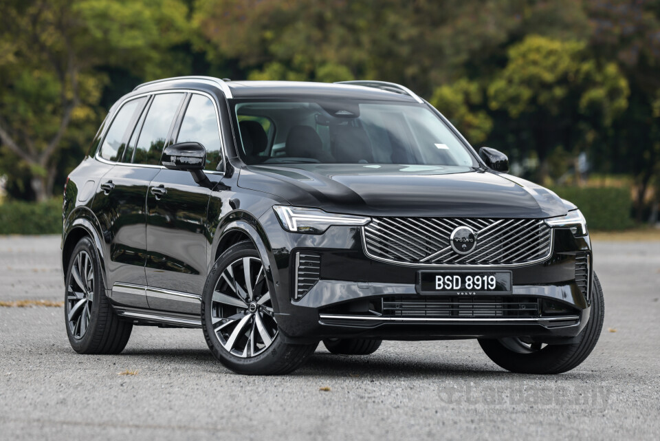 Volvo XC90 Mk2 Facelift 2 (2025) Exterior