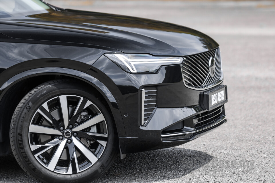 Volvo XC90 Mk2 Facelift 2 (2025) Exterior