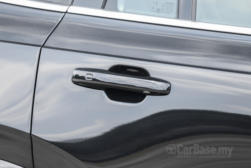 Volvo XC90 Mk2 Facelift 2 (2025) Exterior