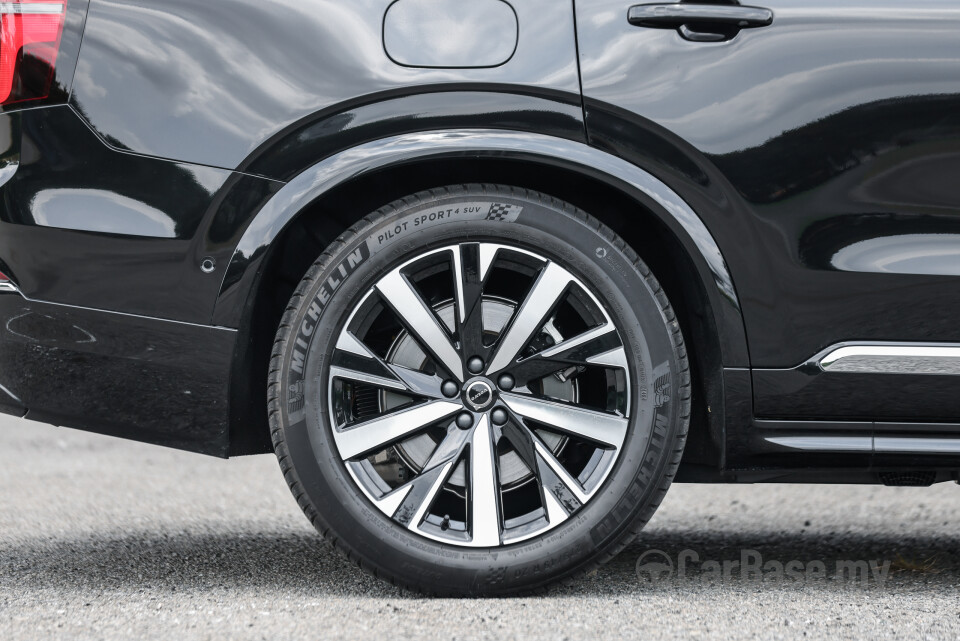 Volvo XC90 Mk2 Facelift 2 (2025) Exterior