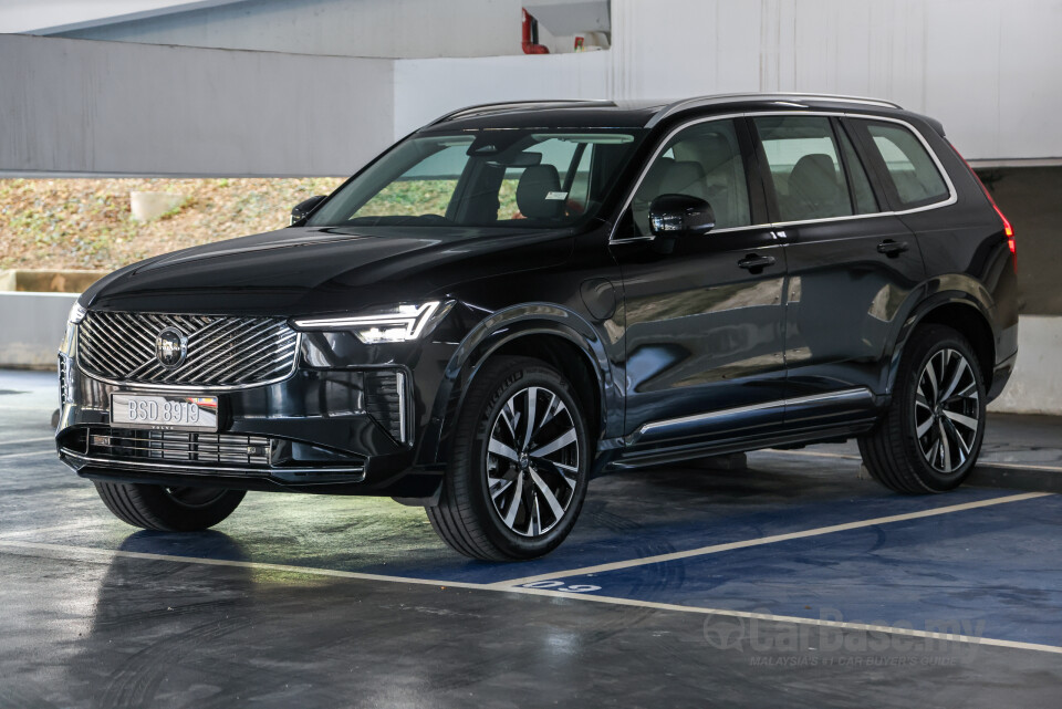 Volvo XC90 Mk2 Facelift 2 (2025) Exterior