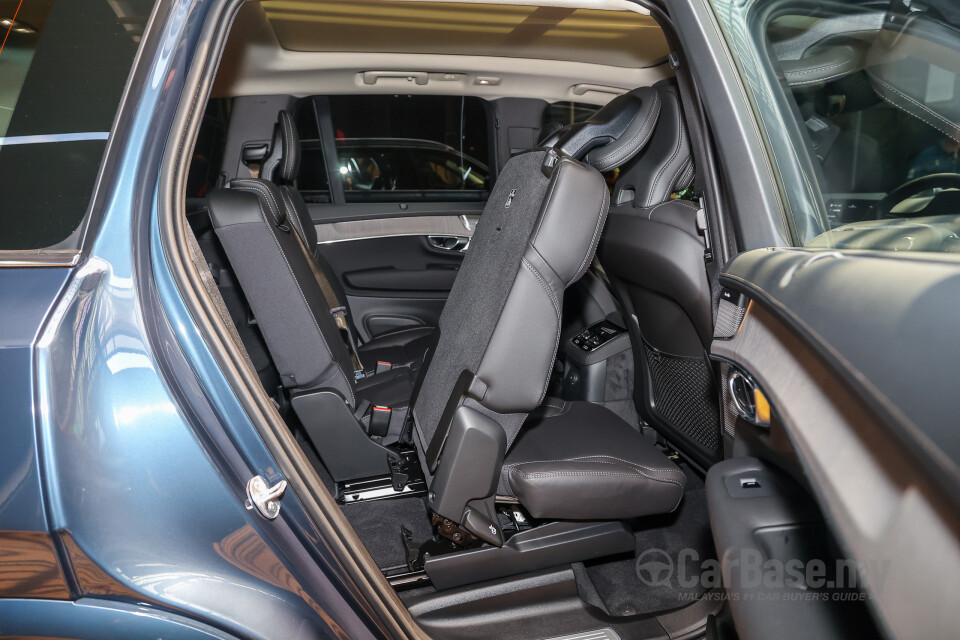 Volvo XC90 Mk2 Facelift 2 (2025) Interior
