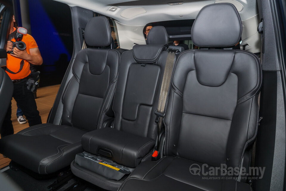 Volvo XC90 Mk2 Facelift 2 (2025) Interior