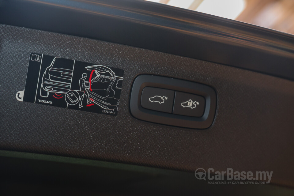 Volvo XC90 Mk2 Facelift 2 (2025) Interior