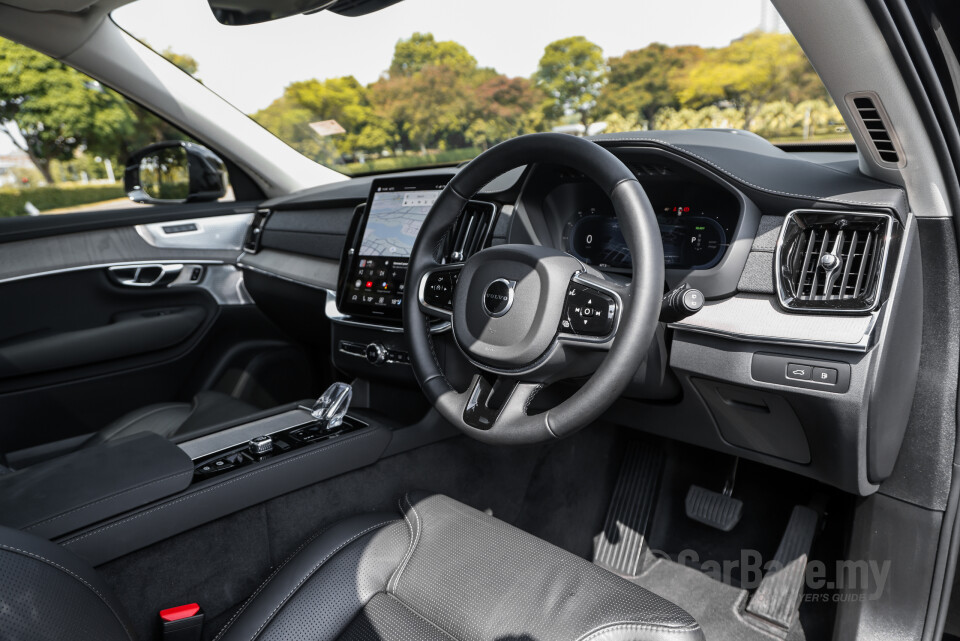 Volvo XC90 Mk2 Facelift 2 (2025) Interior