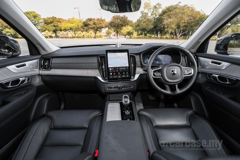 Volvo XC90 Mk2 Facelift 2 (2025) Interior
