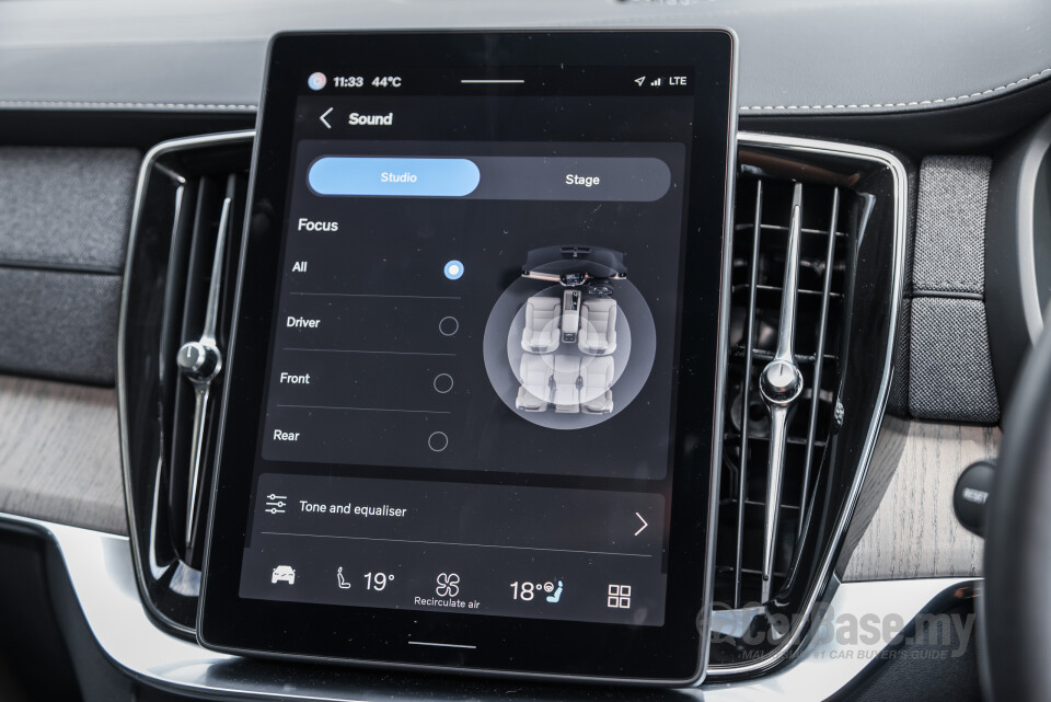 Volvo XC90 Mk2 Facelift 2 (2025) Interior