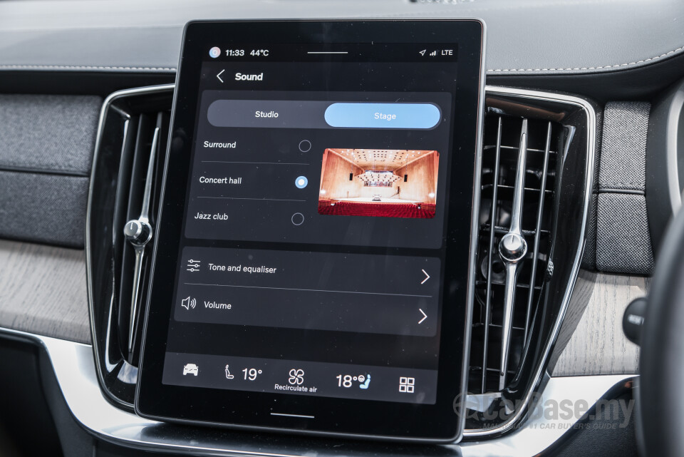 Volvo XC90 Mk2 Facelift 2 (2025) Interior