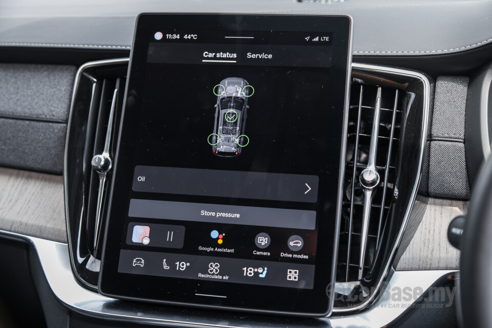 Volvo XC90 Mk2 Facelift 2 (2025) Interior