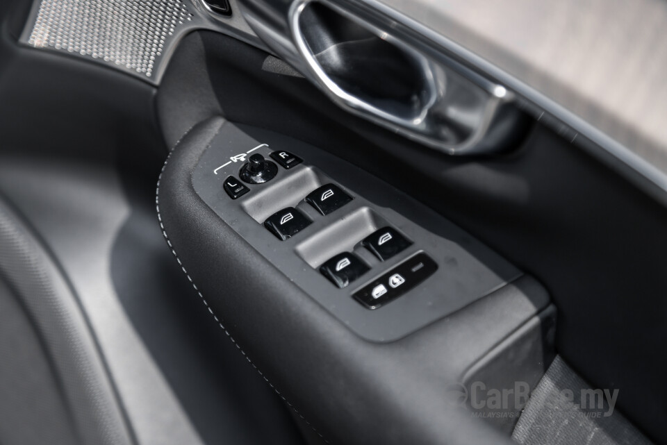 Volvo XC90 Mk2 Facelift 2 (2025) Interior