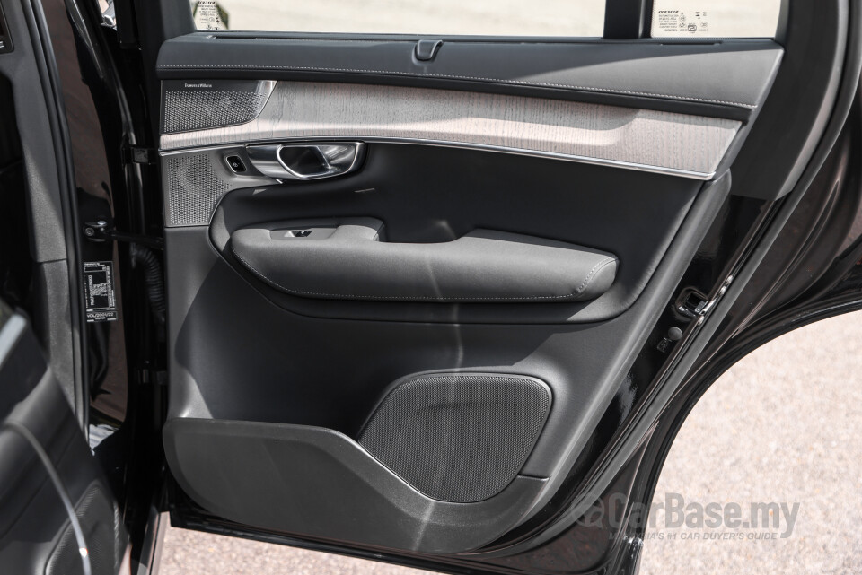 Volvo XC90 Mk2 Facelift 2 (2025) Interior