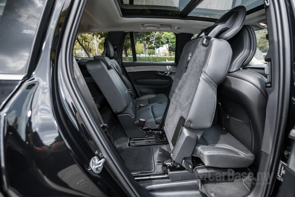 Volvo XC90 Mk2 Facelift 2 (2025) Interior