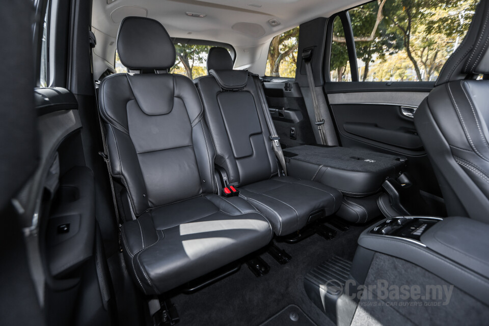 Volvo XC90 Mk2 Facelift 2 (2025) Interior