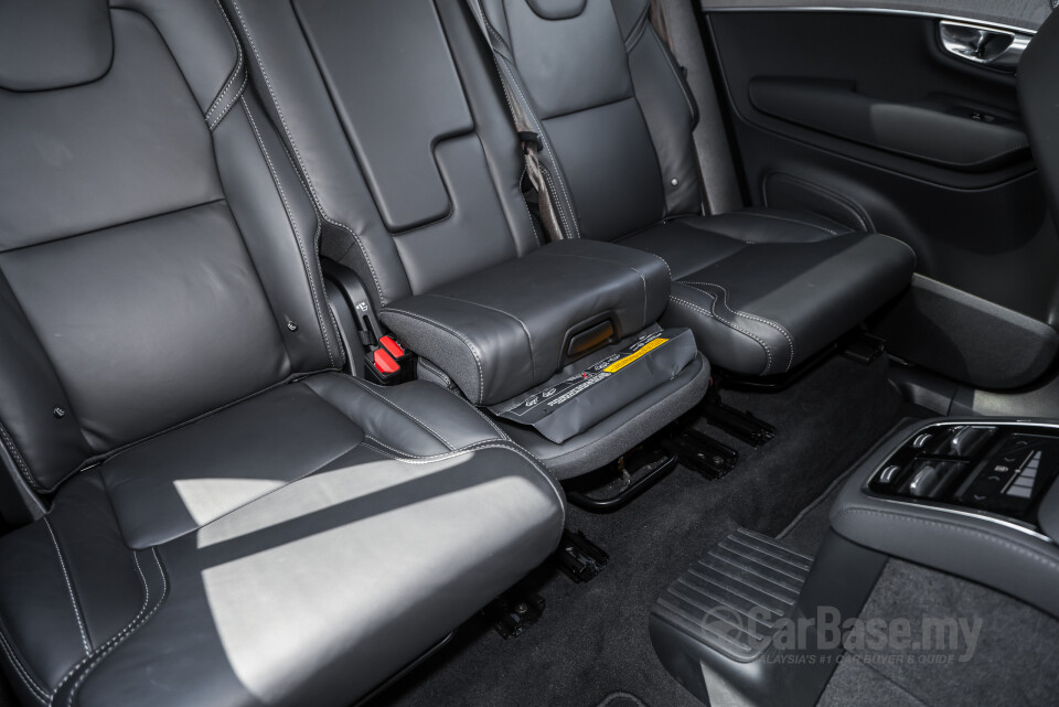 Volvo XC90 Mk2 Facelift 2 (2025) Interior