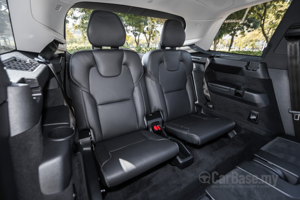 Volvo XC90 Mk2 Facelift 2 (2025) Interior