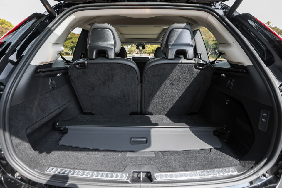 Volvo XC90 Mk2 Facelift 2 (2025) Interior