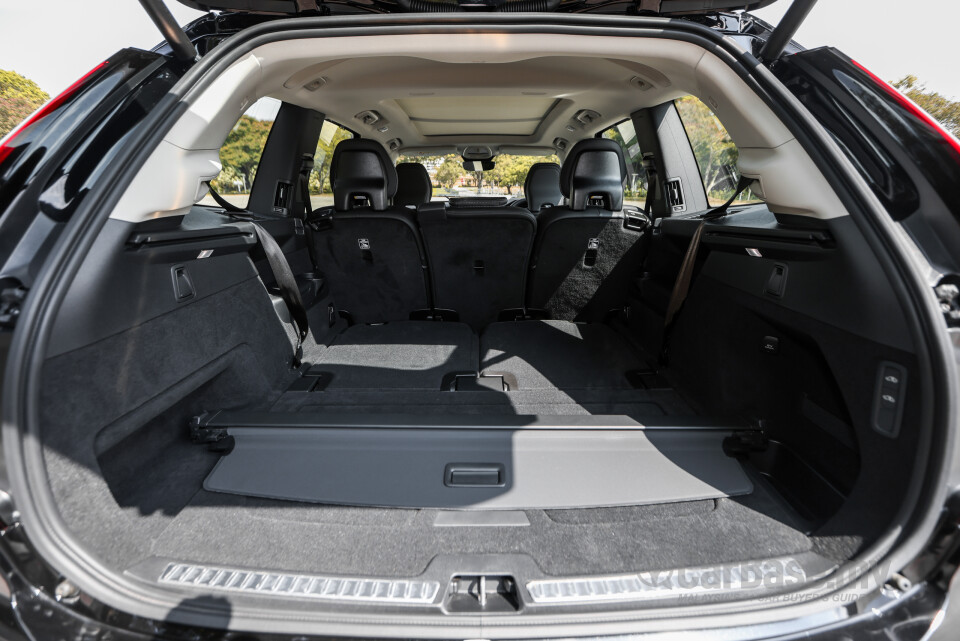 Volvo XC90 Mk2 Facelift 2 (2025) Interior