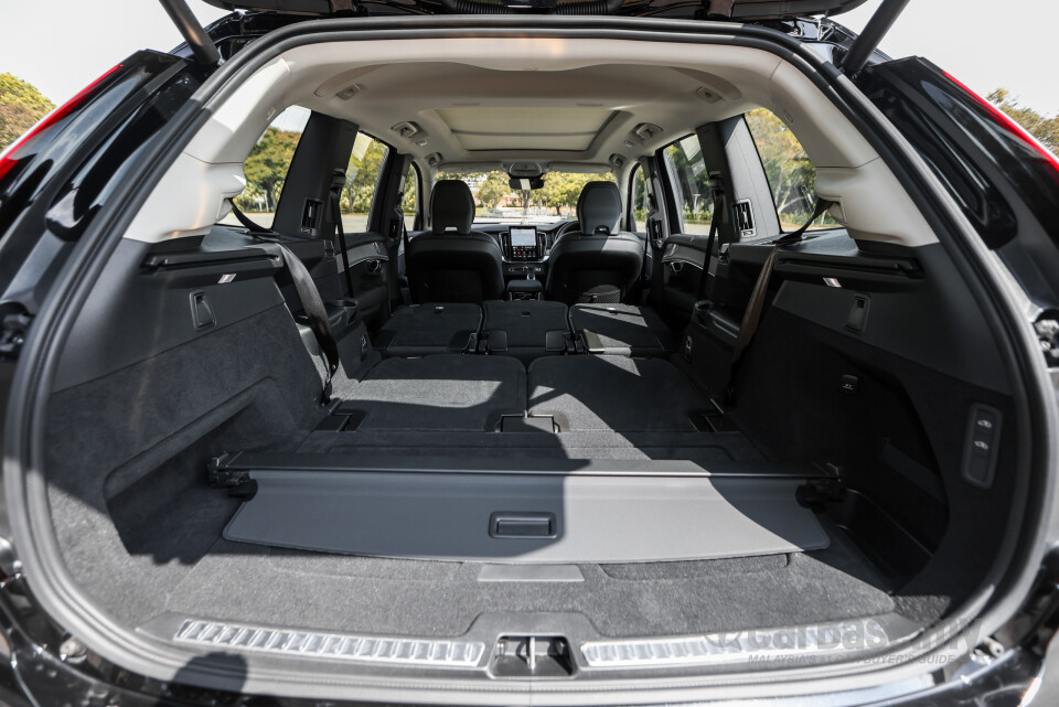Volvo XC90 Mk2 Facelift 2 (2025) Interior