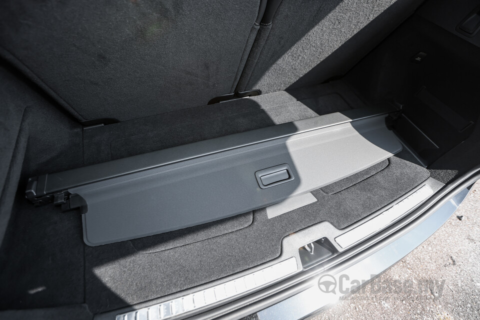 Volvo XC90 Mk2 Facelift 2 (2025) Interior