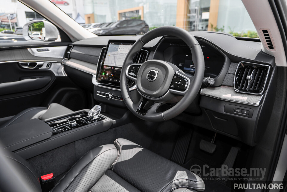 Volvo XC90 Mk2 Facelift 2 (2025) Interior