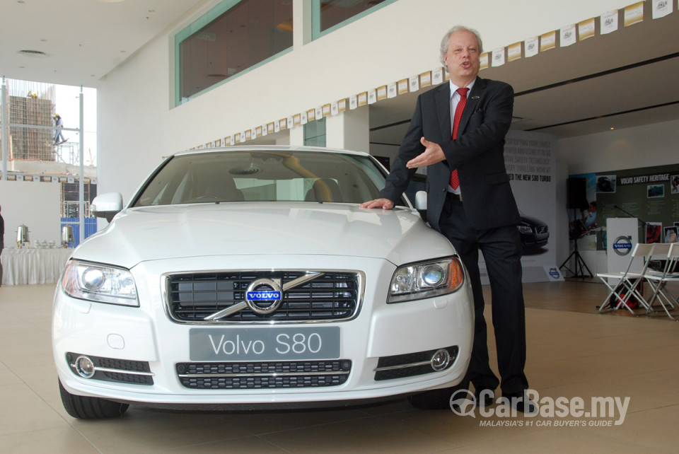 Volvo S80 Mk2 Facelift (2010) Exterior