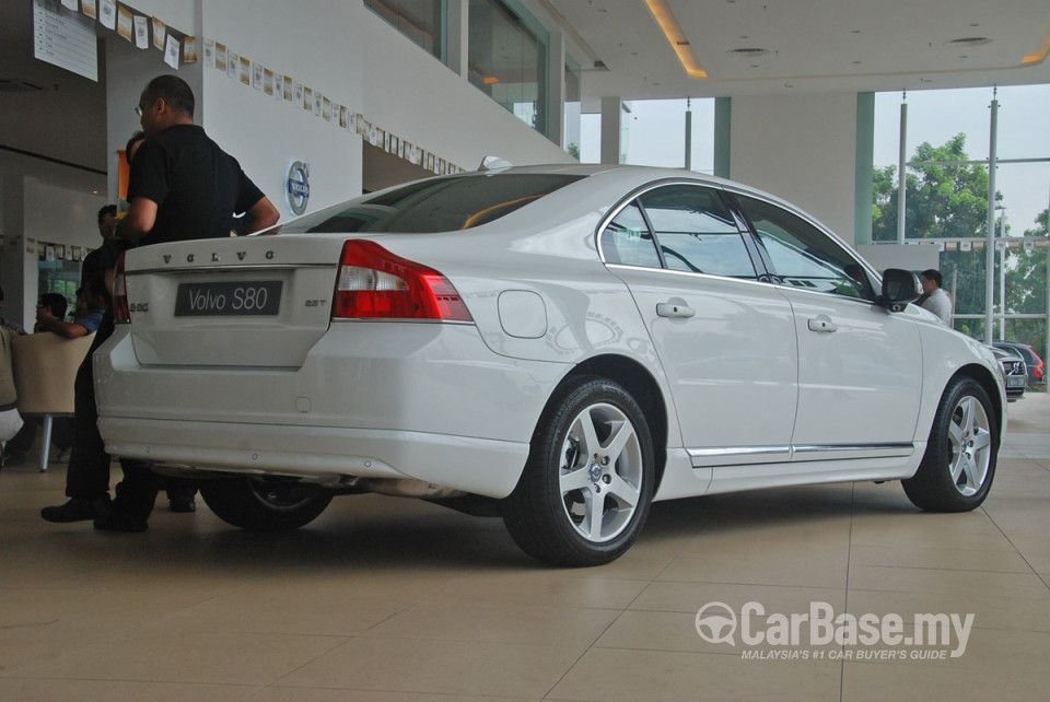 Volvo S80 Mk2 Facelift (2010) Exterior