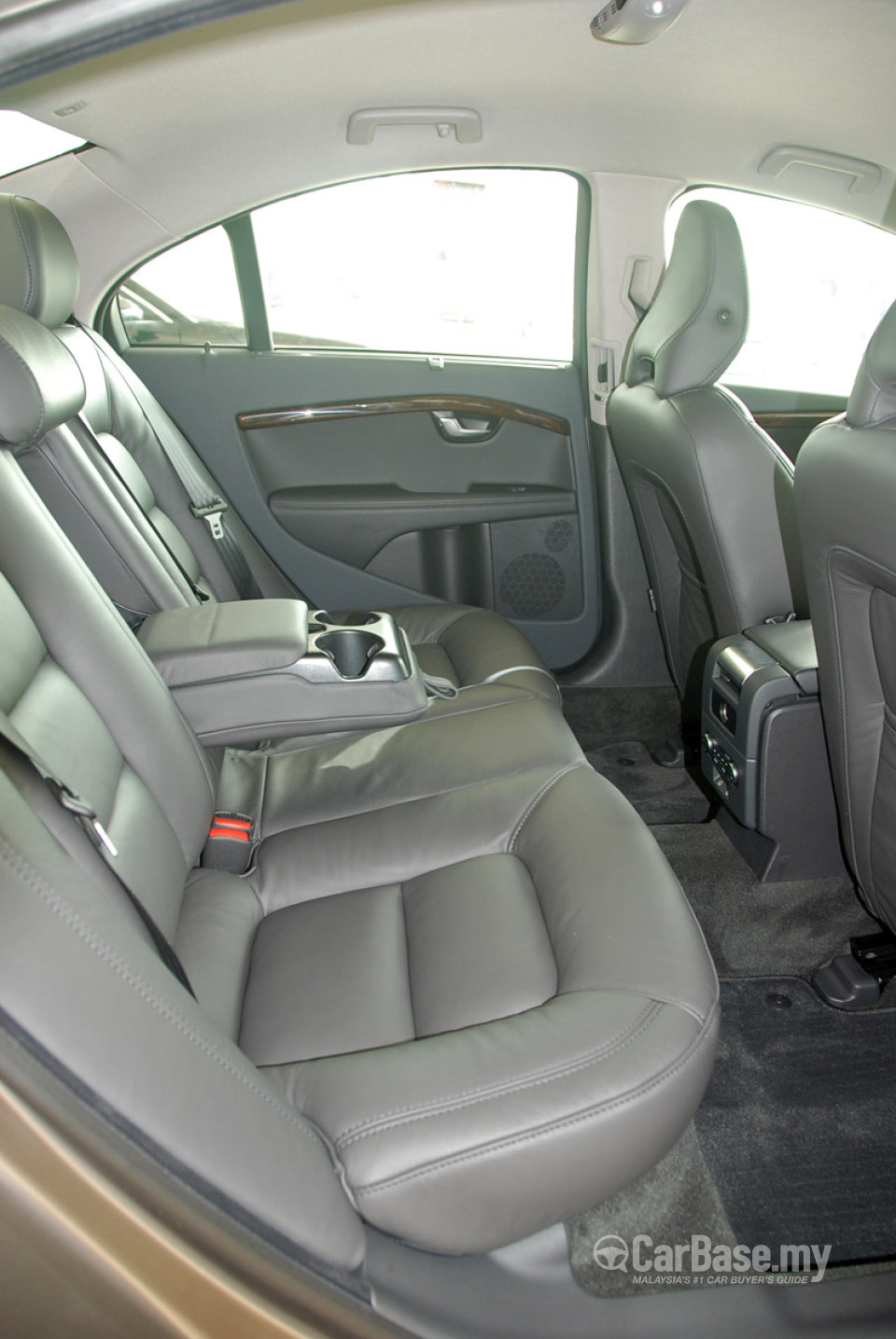 Volvo S80 Mk2 Facelift (2010) Interior