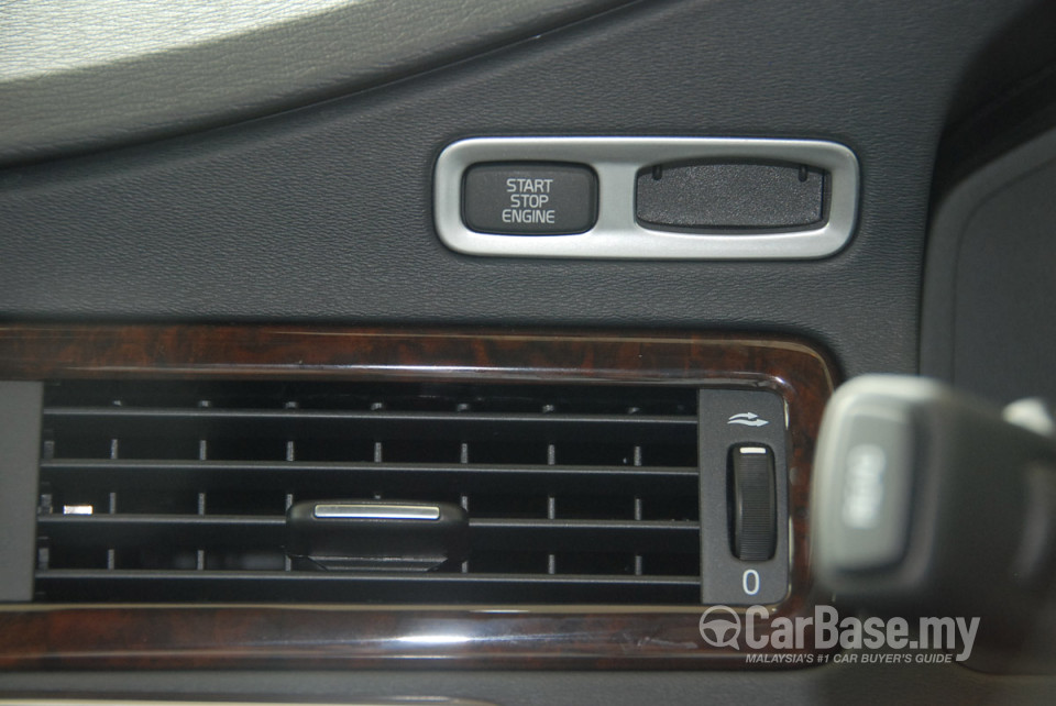 Volvo S80 Mk2 Facelift (2010) Interior