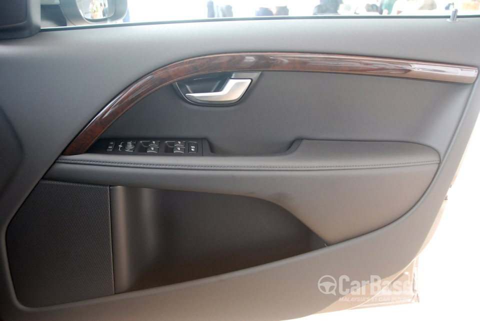 Volvo S80 Mk2 Facelift (2010) Interior