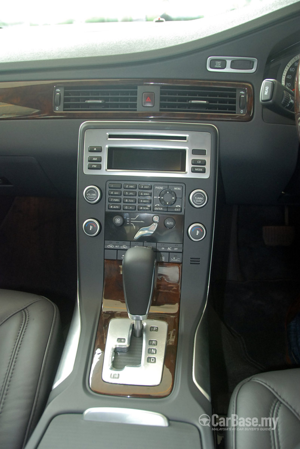 Volvo S80 Mk2 Facelift (2010) Interior