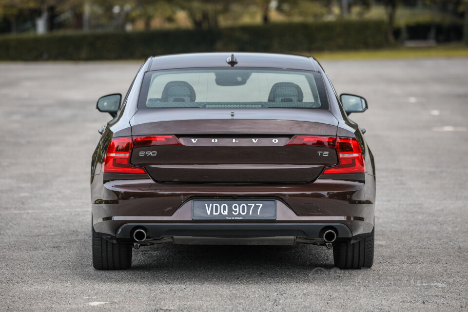 Kia Stinger CK (2018) Exterior