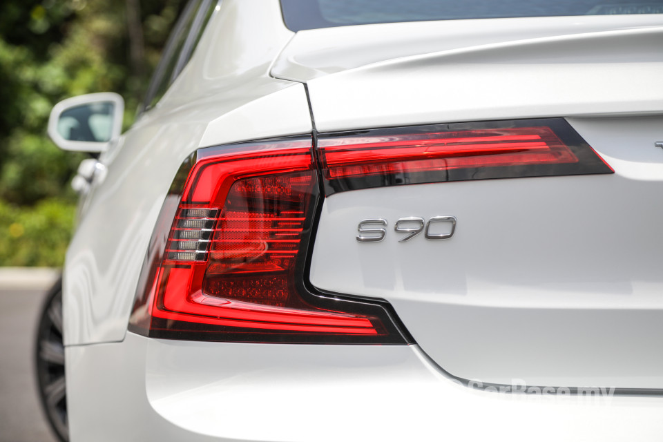 Volvo S90 Mk2 Facelift (2021) Exterior