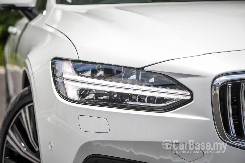Volvo S90 Mk2 Facelift (2021) Exterior