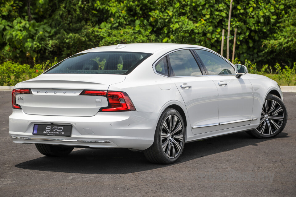 Volvo S90 Mk2 Facelift (2021) Exterior