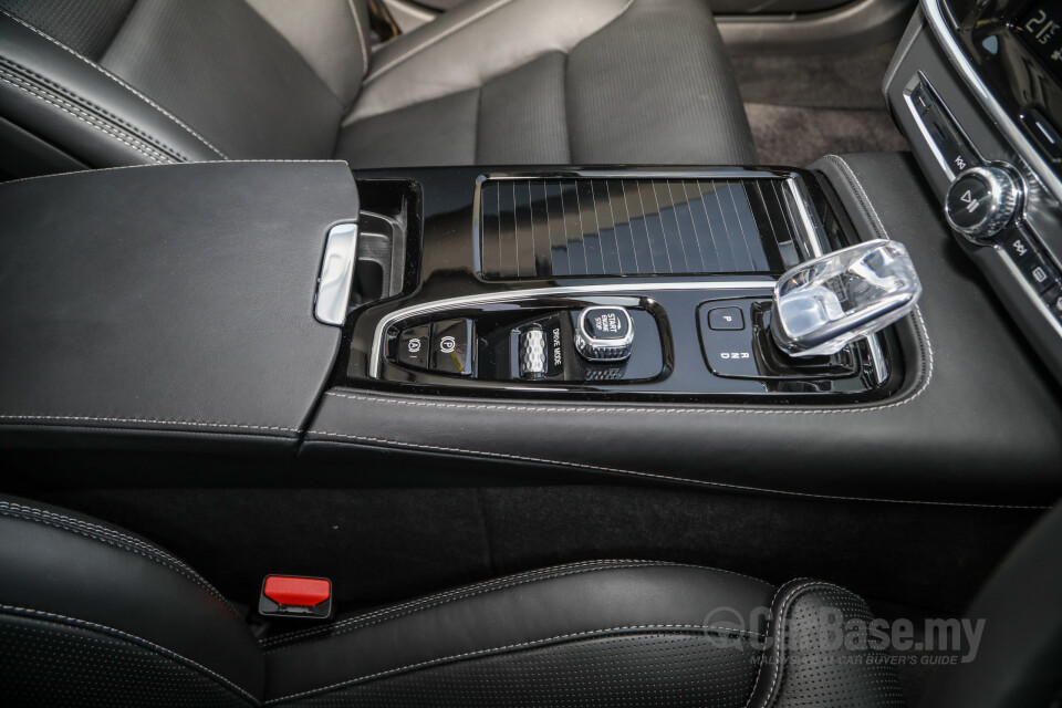 Volvo S90 Mk2 Facelift (2021) Interior