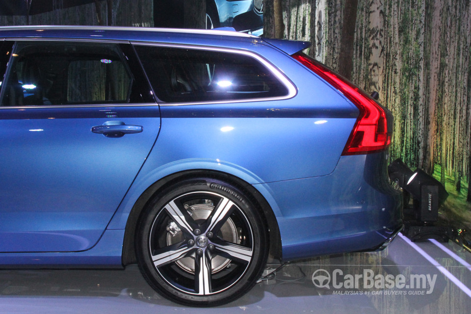 Volvo V90 Mk2 (2017) Exterior