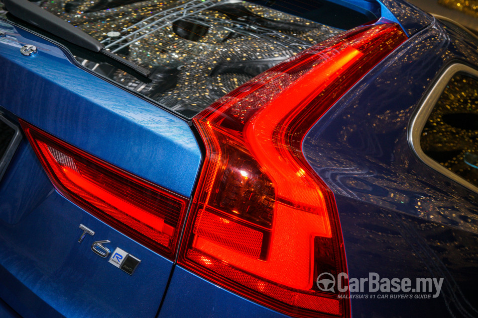 Volvo V90 Mk2 (2017) Exterior