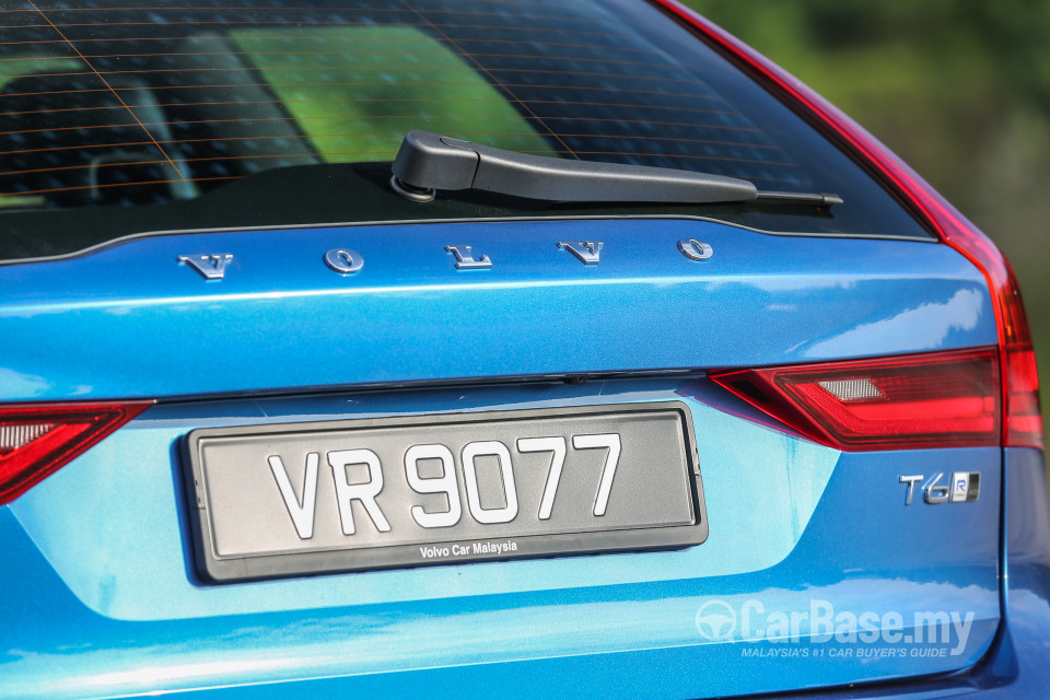 Volvo V90 Mk2 (2017) Exterior