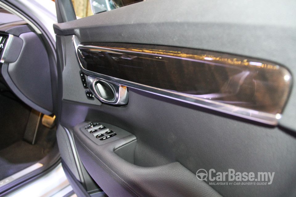 Volvo V90 Mk2 (2017) Interior
