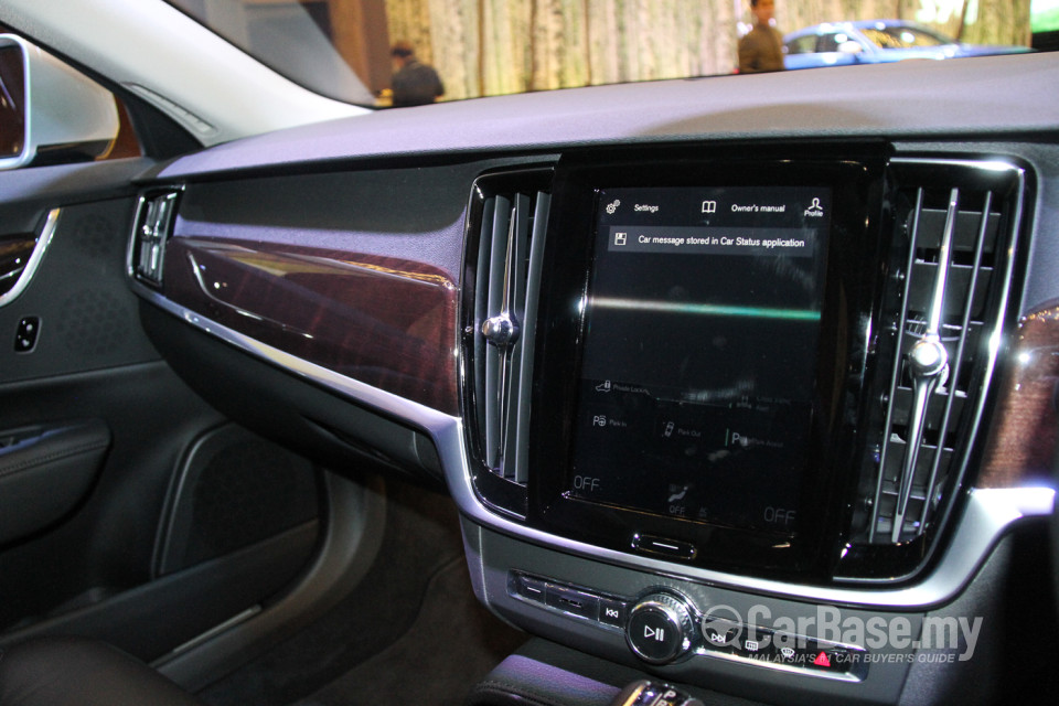 Volvo V90 Mk2 (2017) Interior