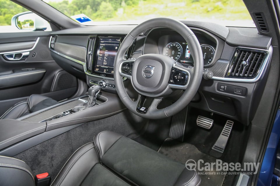 Volvo V90 Mk2 (2017) Interior
