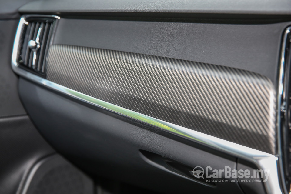 Volvo V90 Mk2 (2017) Interior