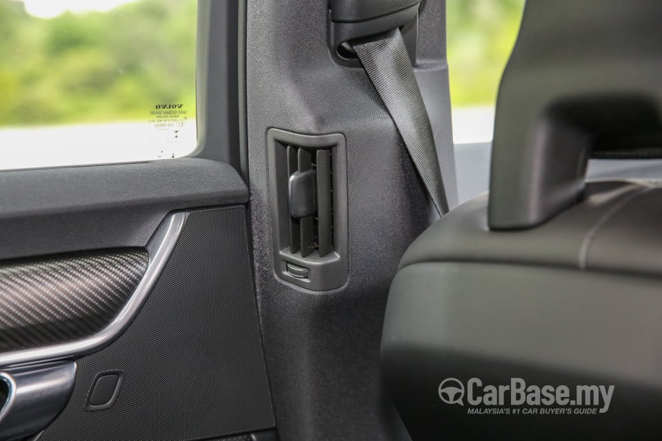 Volvo V90 Mk2 (2017) Interior