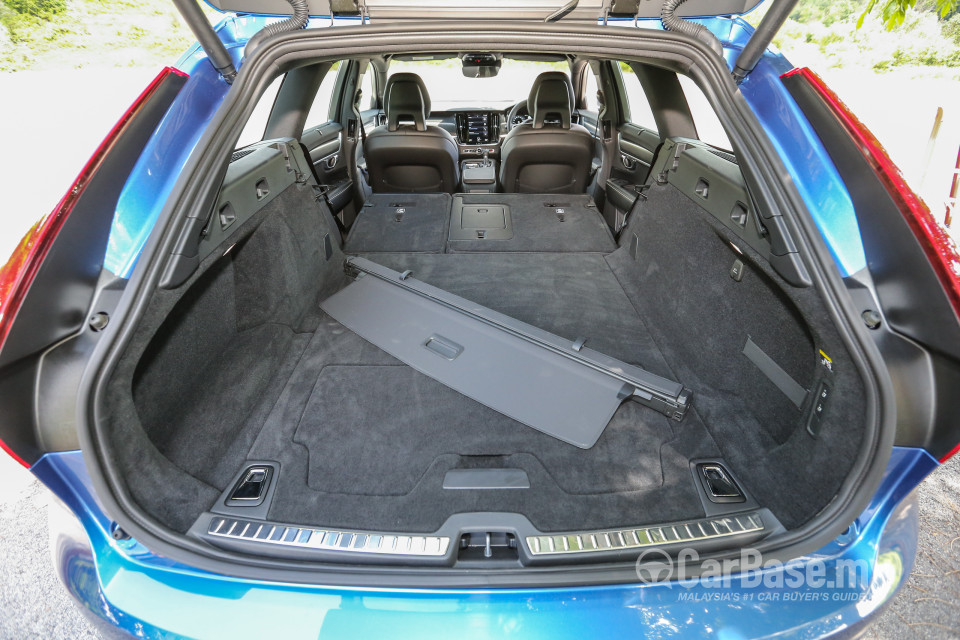 Volvo V90 Mk2 (2017) Interior