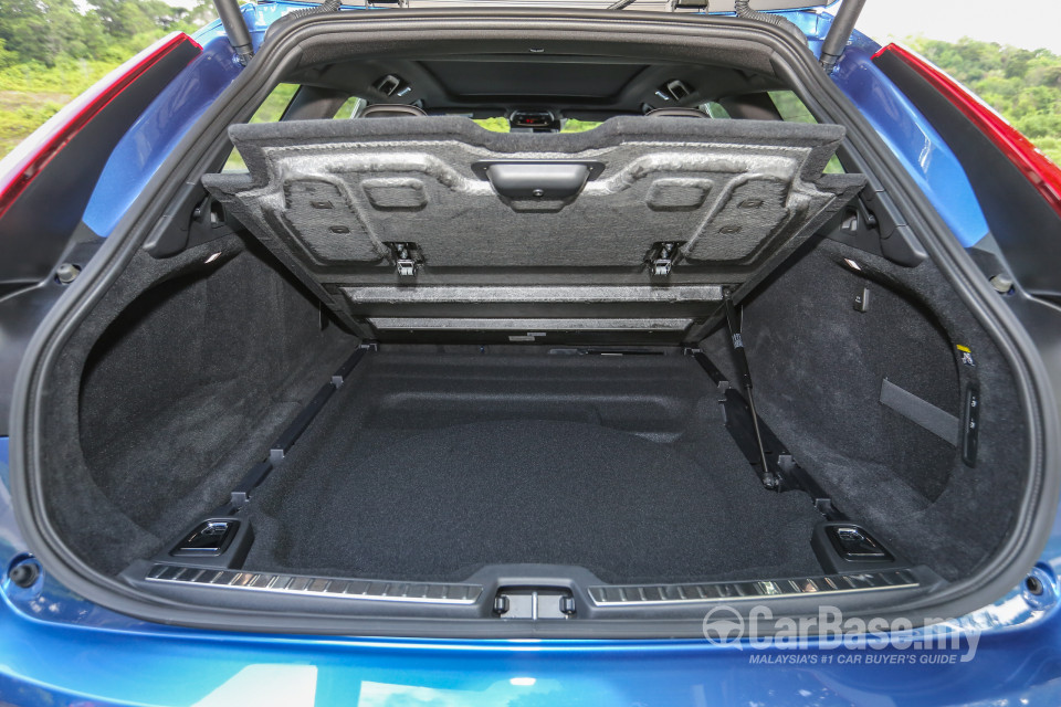Volvo V90 Mk2 (2017) Interior