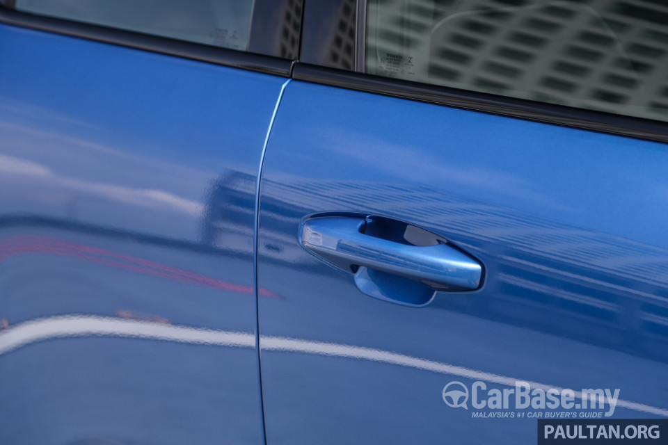 Volvo XC40 Mk1 (2018) Exterior
